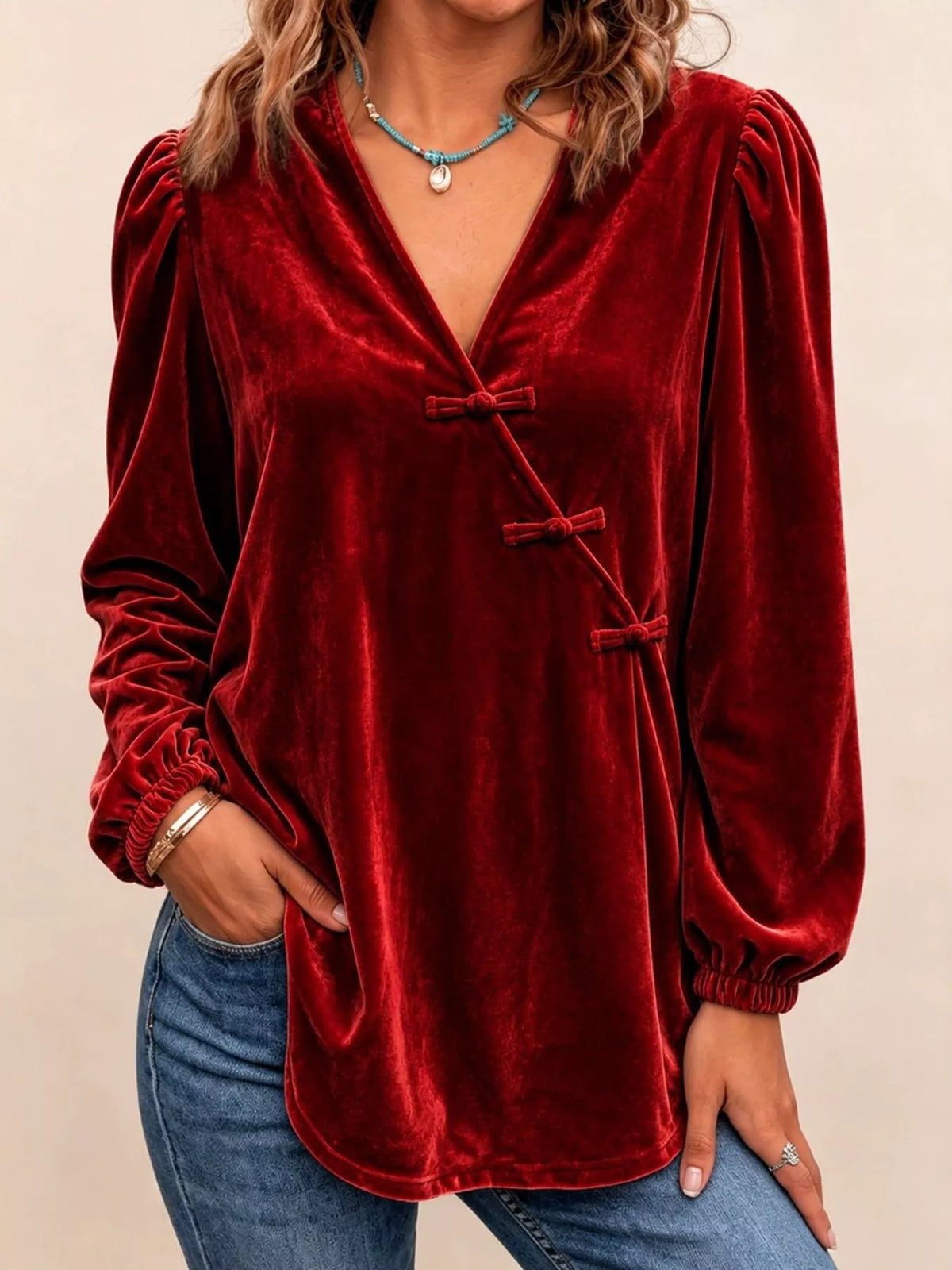 Chinese-Style Knot Buttons Velvet Blouse