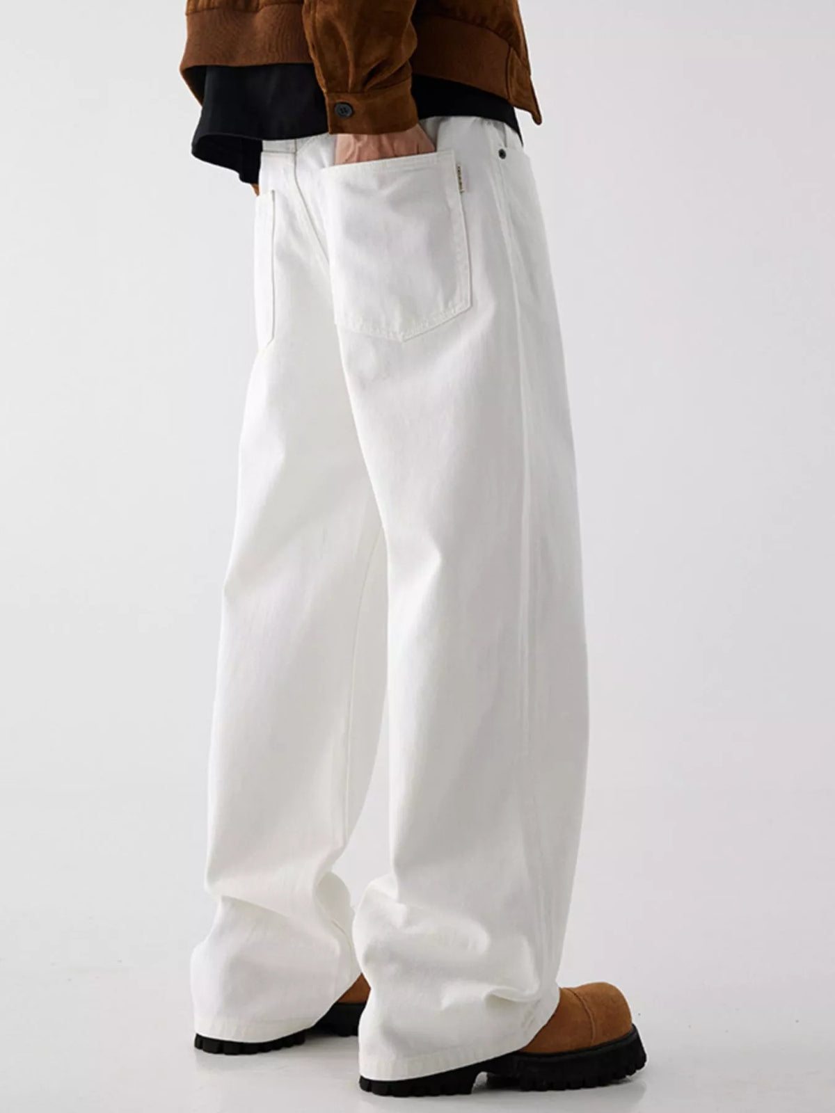 Men's Wide Leg Jeans with Pockets