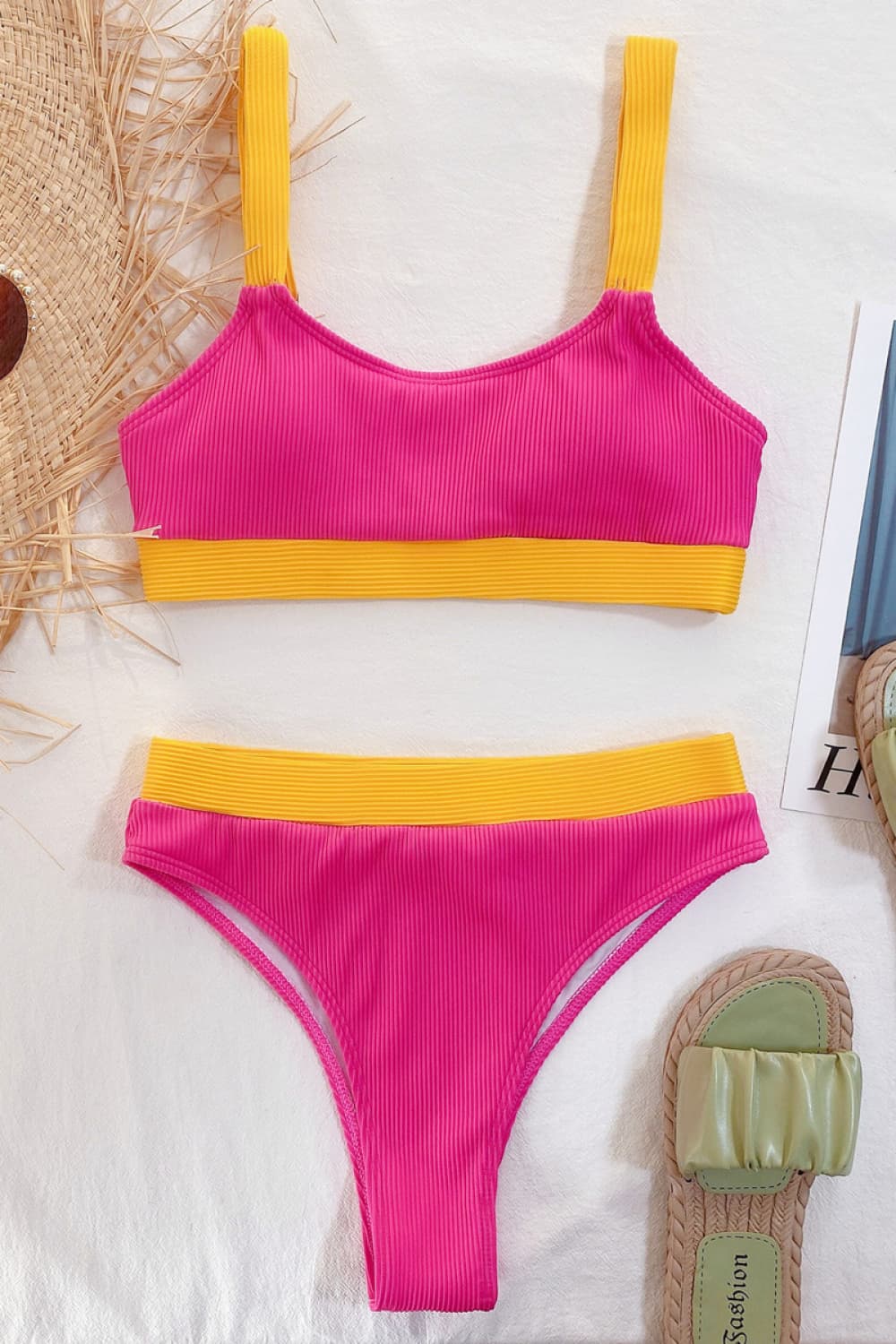 Color Block Scoop Neck Bikini Set - Ladyez