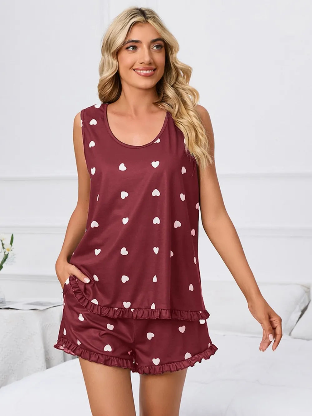 Heart Scoop Neck Tank and Shorts Lounge Set - Ladyez