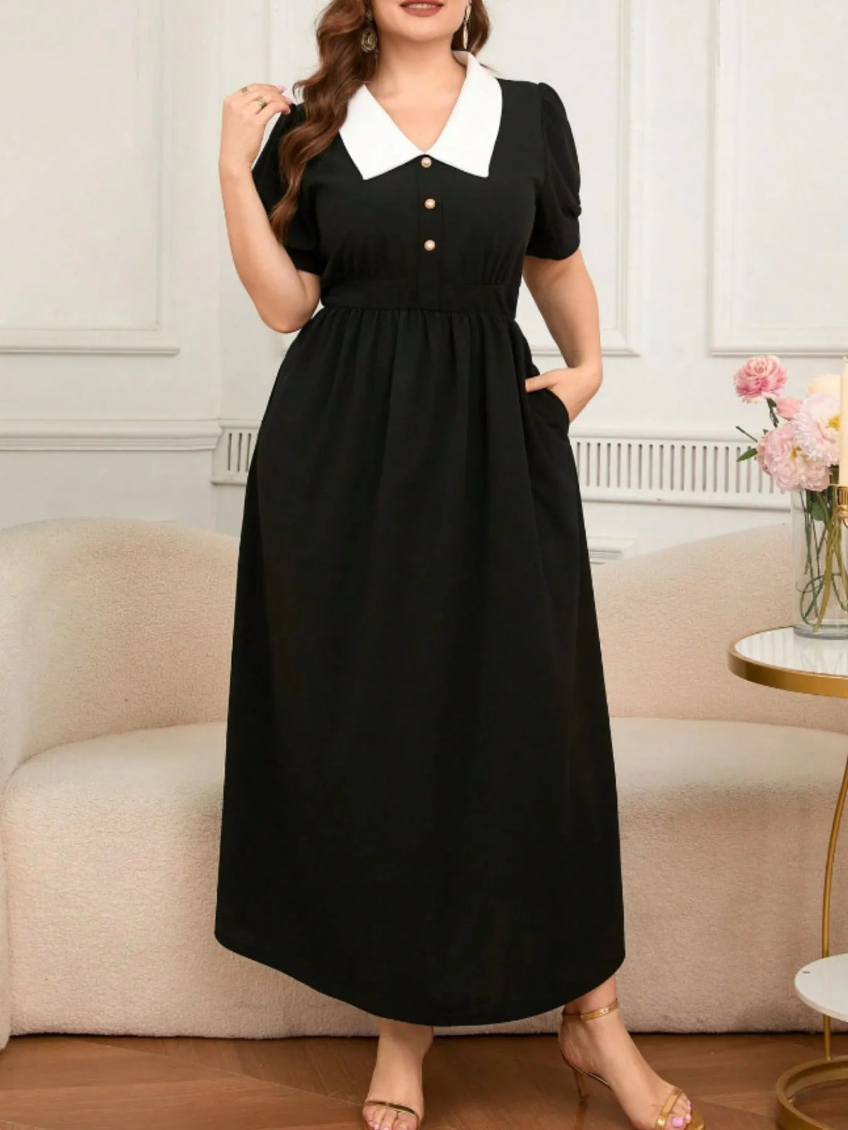Plus Size Contrast Collar Short Sleeve Dress - Ladyez