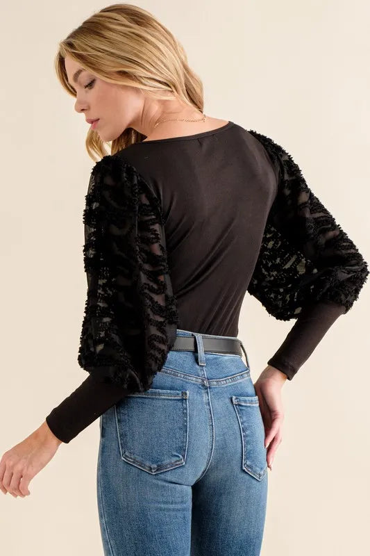 And The Why Textured Puff Sleeve Bodysuit - Ladyez