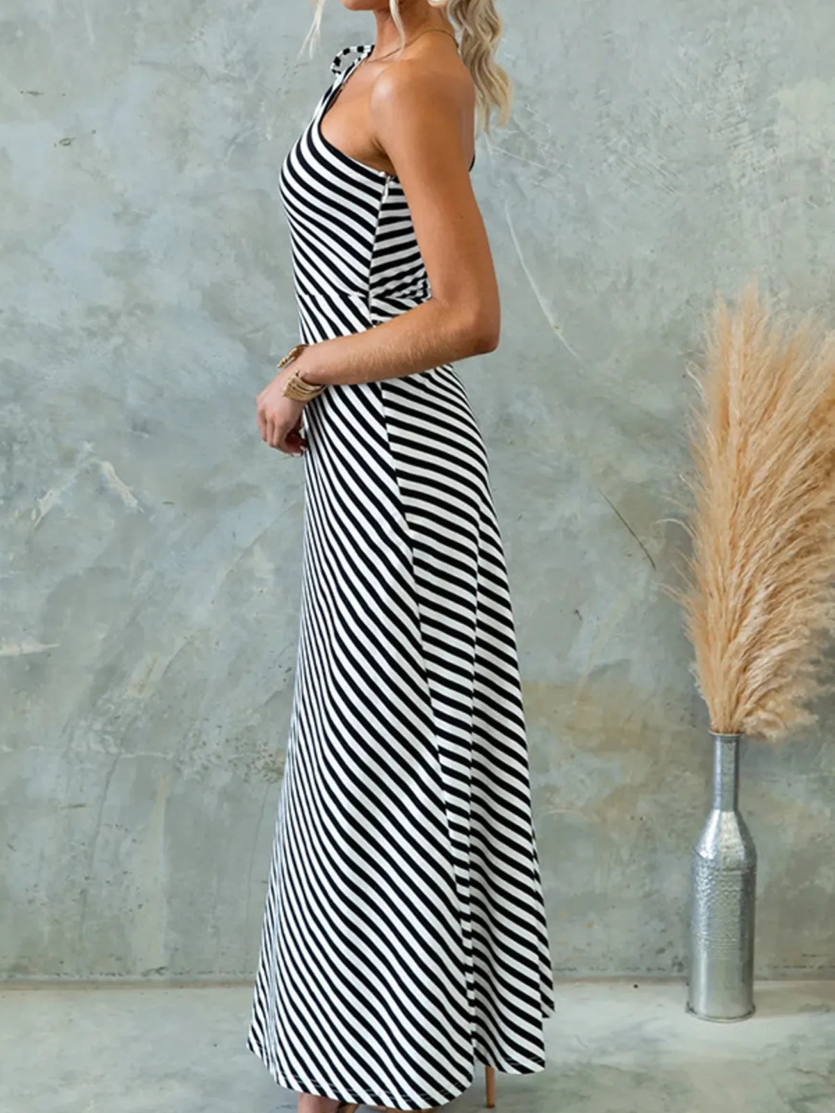 One Shoulder Striped Maxi Dress - Ladyez