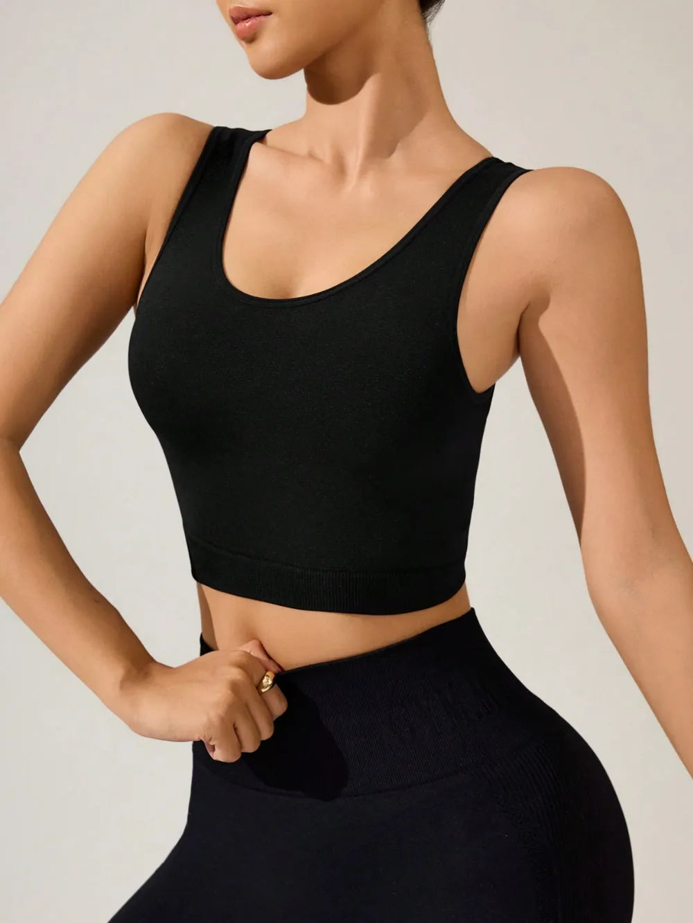 Crisscross Cropped Active Tank - Ladyez