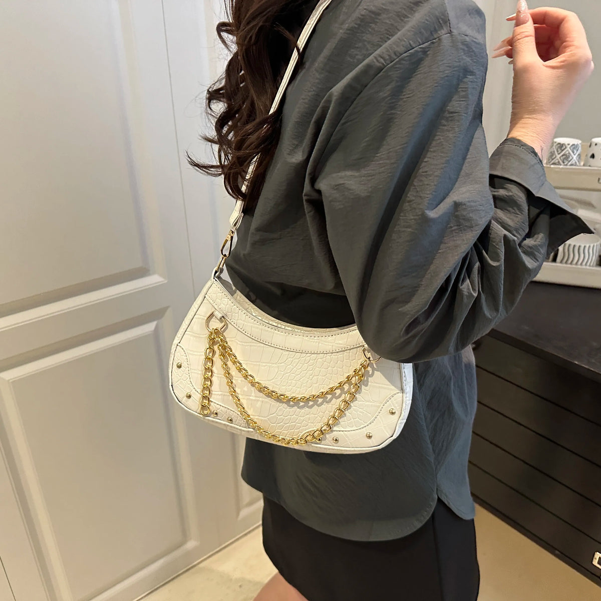 Chain-Embellished Shoulder Bag - Ladyez