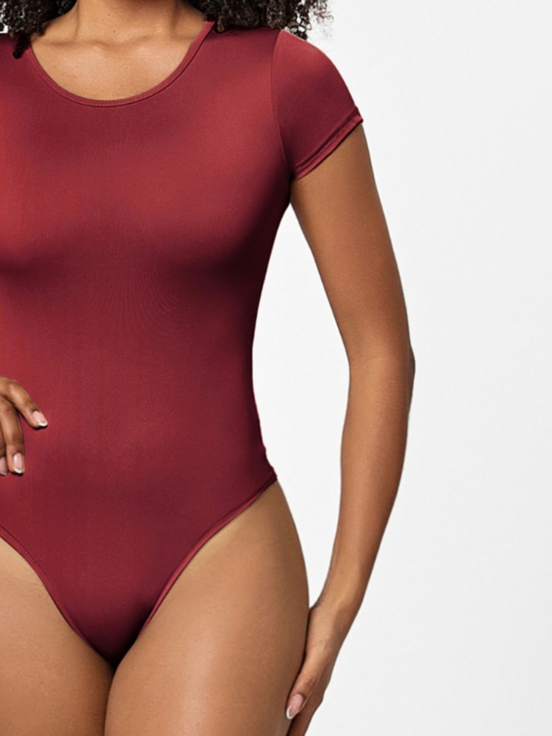 Full Size Round Neck Short Sleeve Bodysuit - Ladyez