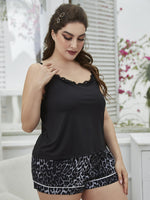 Plus Size Lace Trim Scoop Neck Cami and Printed Shorts Pajama Set - Ladyez