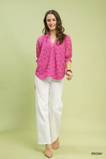 Umgee Linen V-Neck Lace Puff Sleeve Top