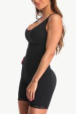 Full Size Zip-Up Lace Detail Shapewear - Ladyez