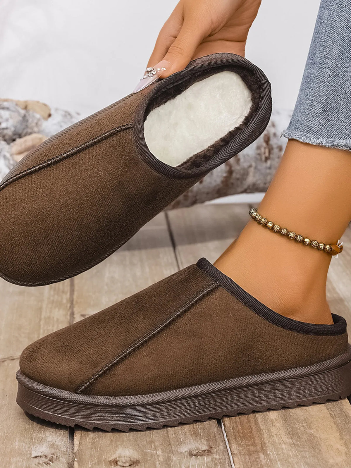 Round Toe Platform Slippers - Ladyez