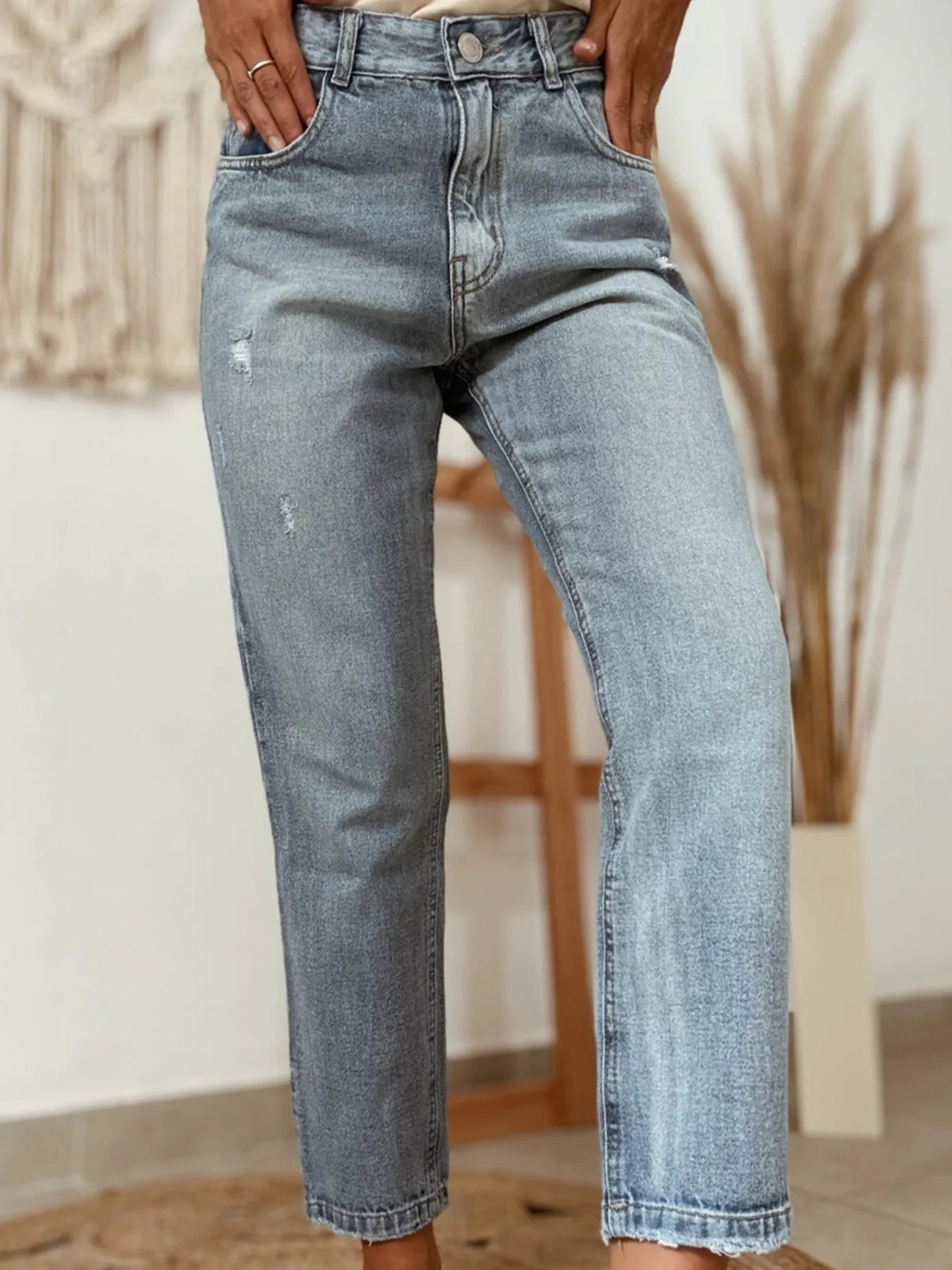 Distressed Ankle-length Straight Jeans - Ladyez