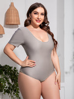 Plus Size Scoop Neck Short Sleeve One-Piece Swimsuit - Ladyez