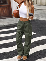 Relaxed Fit Cargo Jeans