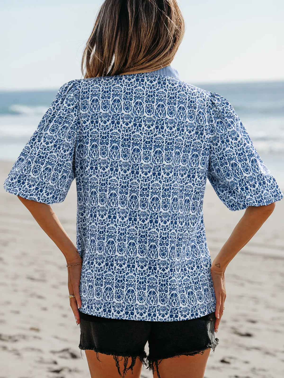 Printed Contrast Ric-Rac Puff Sleeve Top - Ladyez