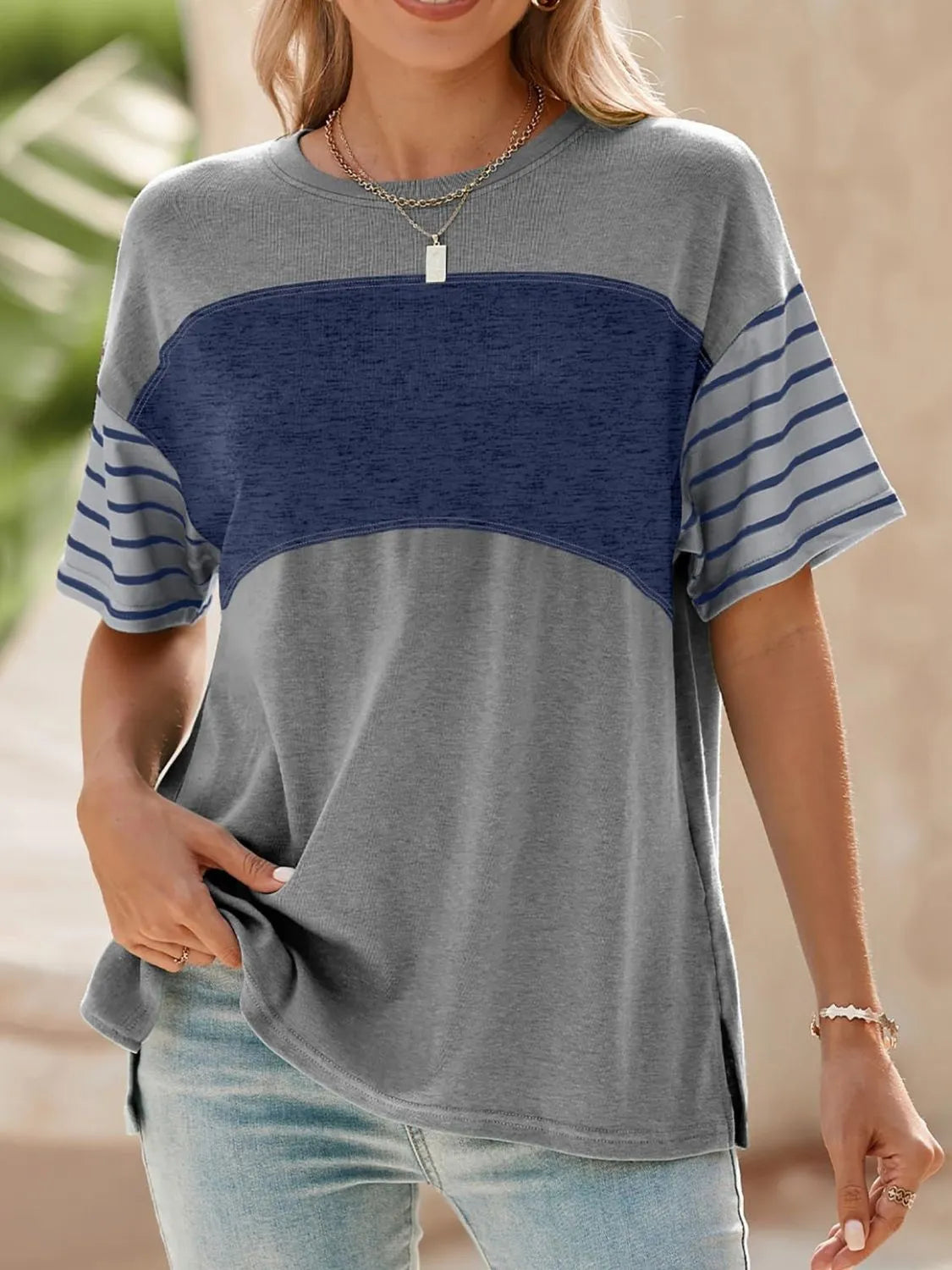 Color Block Striped Sleeve Casual T-Shirt - Ladyez