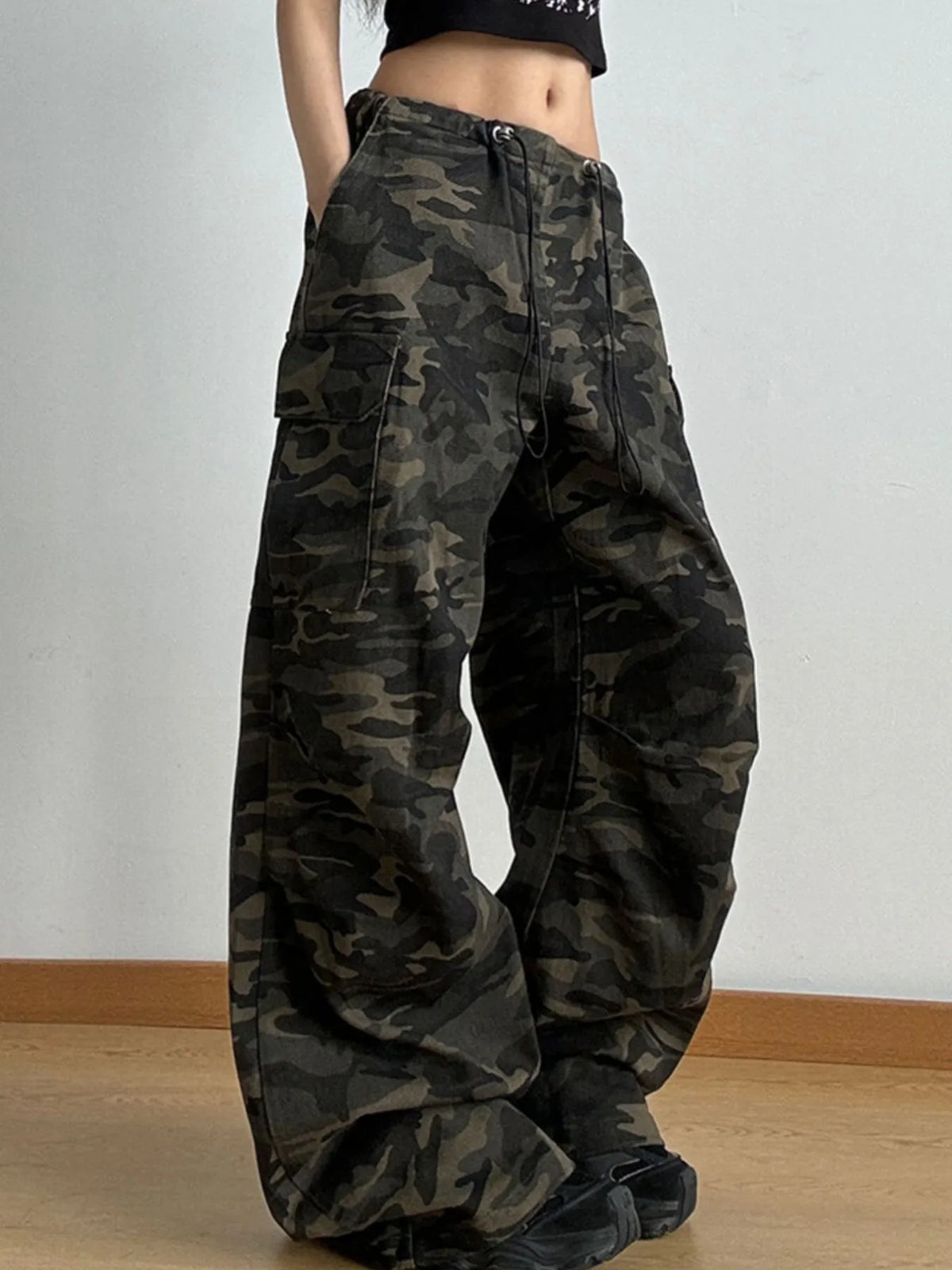 Drawstring Camouflage Cargo Wide Leg Jeans - Ladyez
