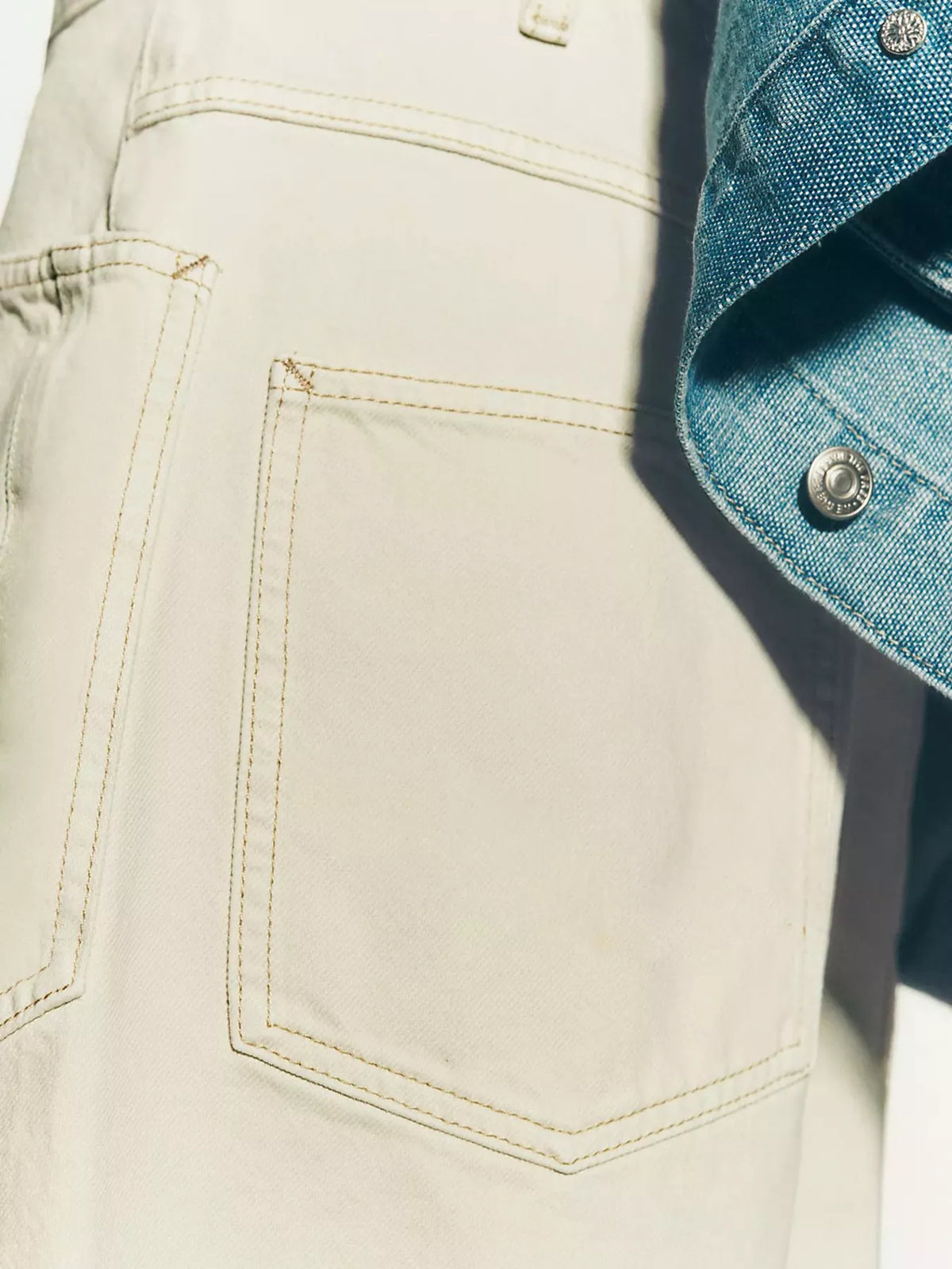Drawstring Raw Hem Denim Shorts