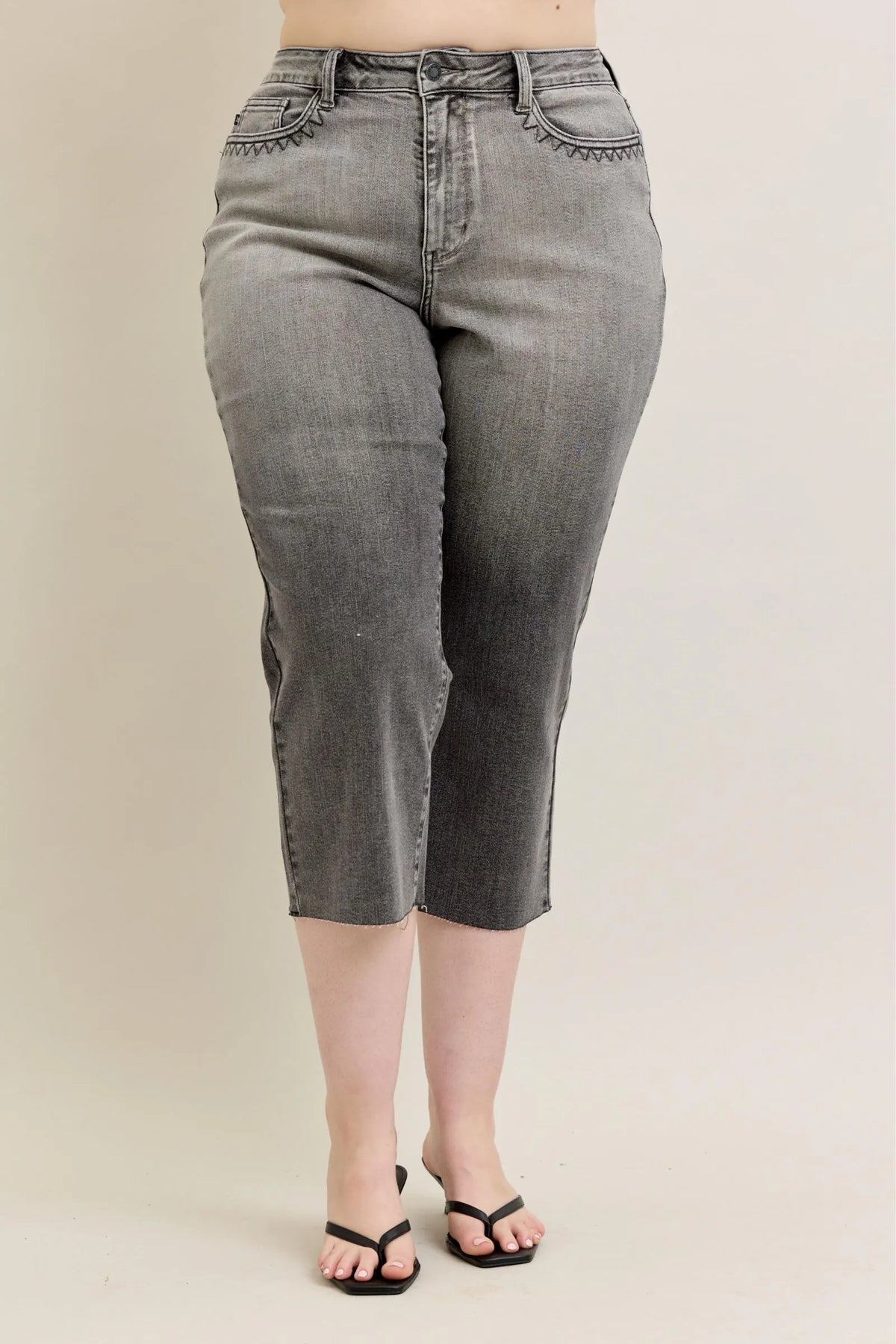 Judy Blue Full Size Wide Leg Capris Jeans Plus Size - Ladyez