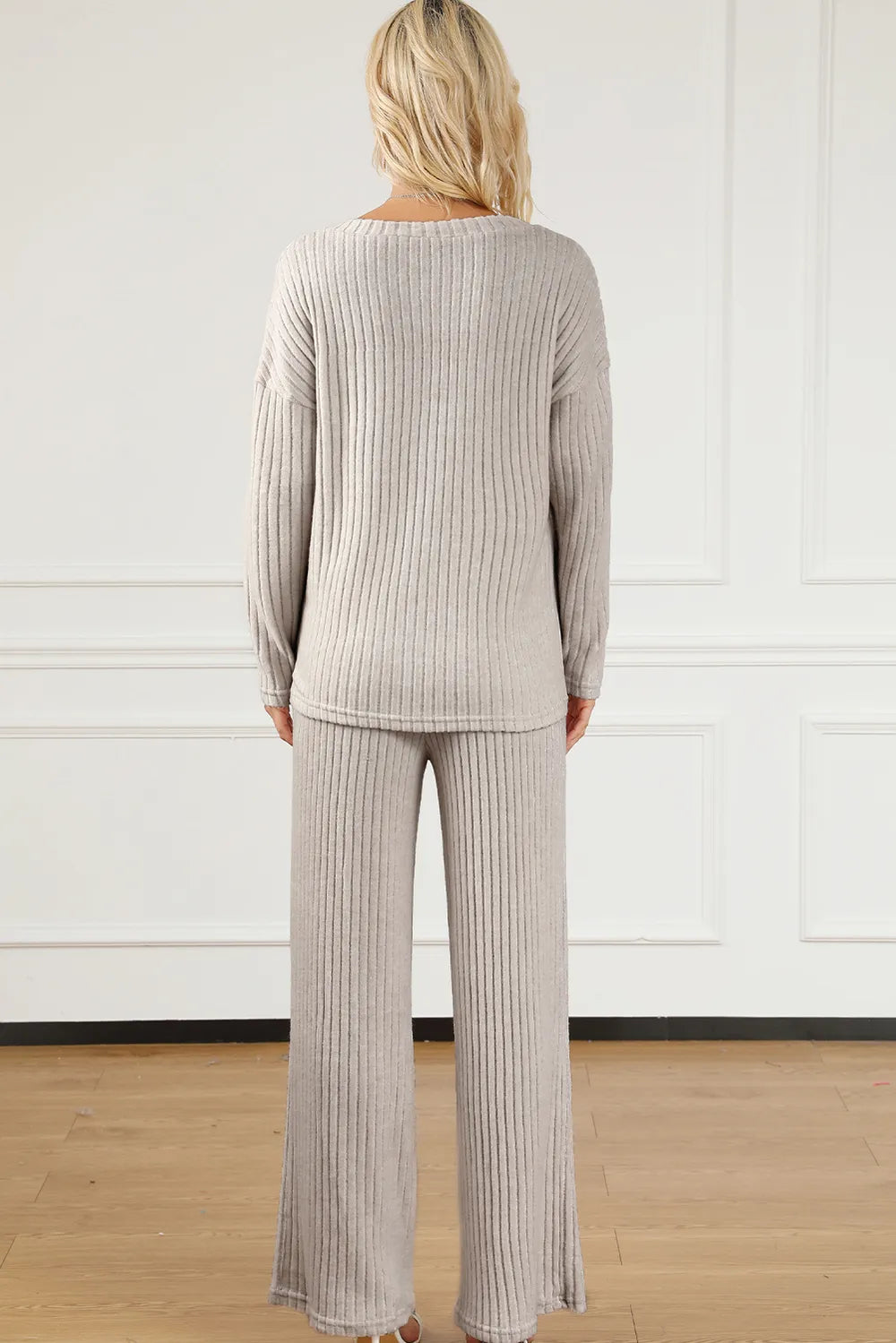 Ribbed V-Neck Top and Pants Lounge Set - Ladyez