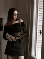 Bernadette Tight Bottoming T-shirt