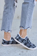 Forever Link Plaid Plush Flat Sneakers - Ladyez