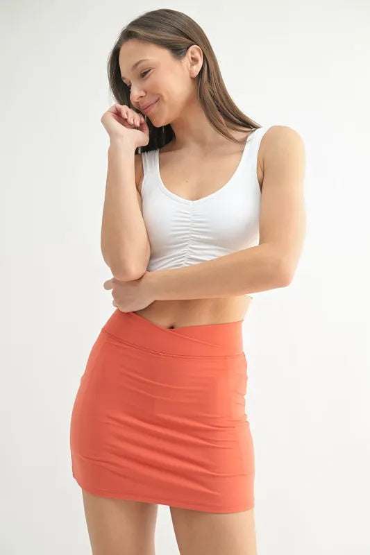 MONO B Ruched Front Active Tank - Ladyez
