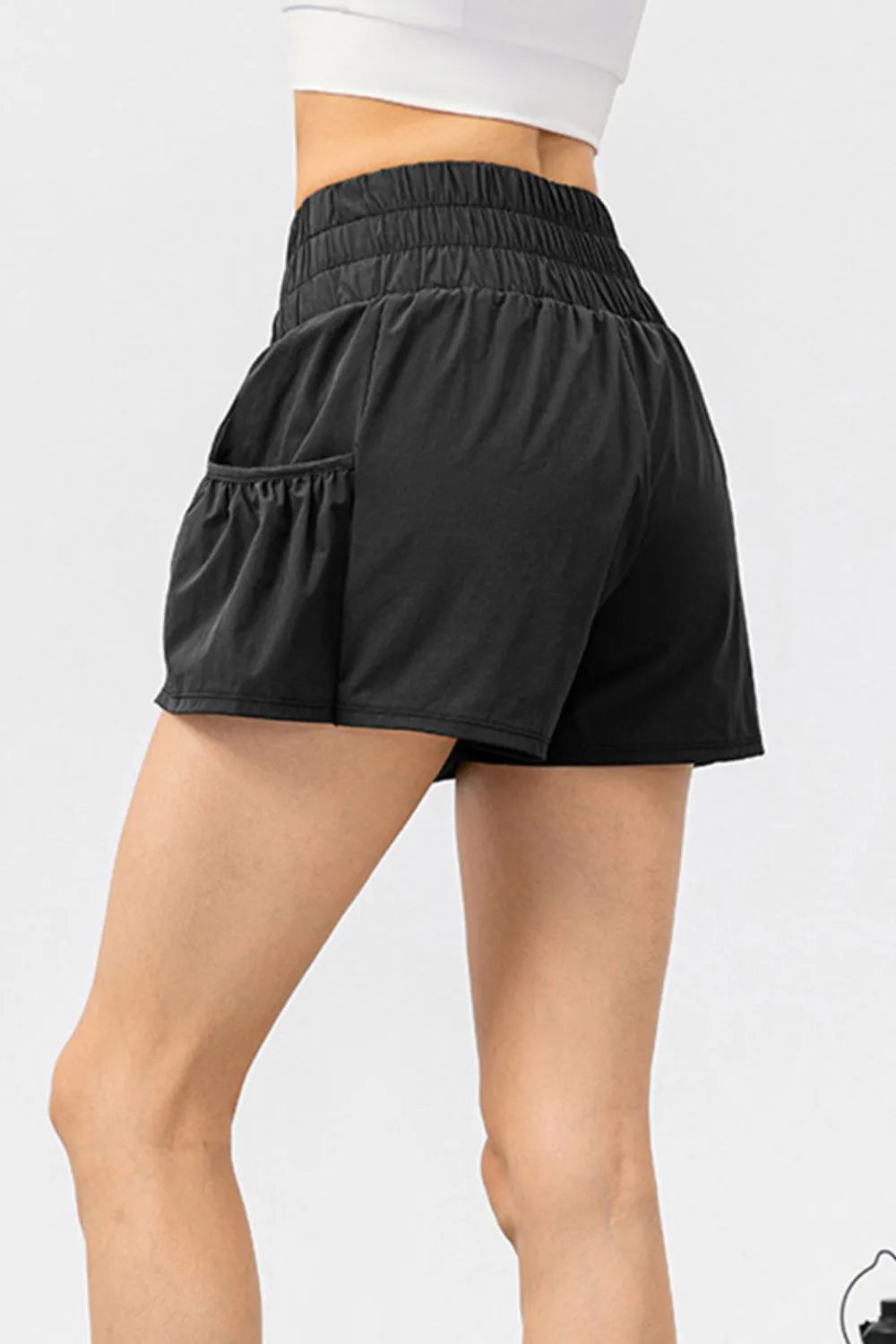 Elastic Waist Pocketed Active Shorts - Ladyez