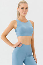 Round Neck Wide Strap Active Bra - Ladyez