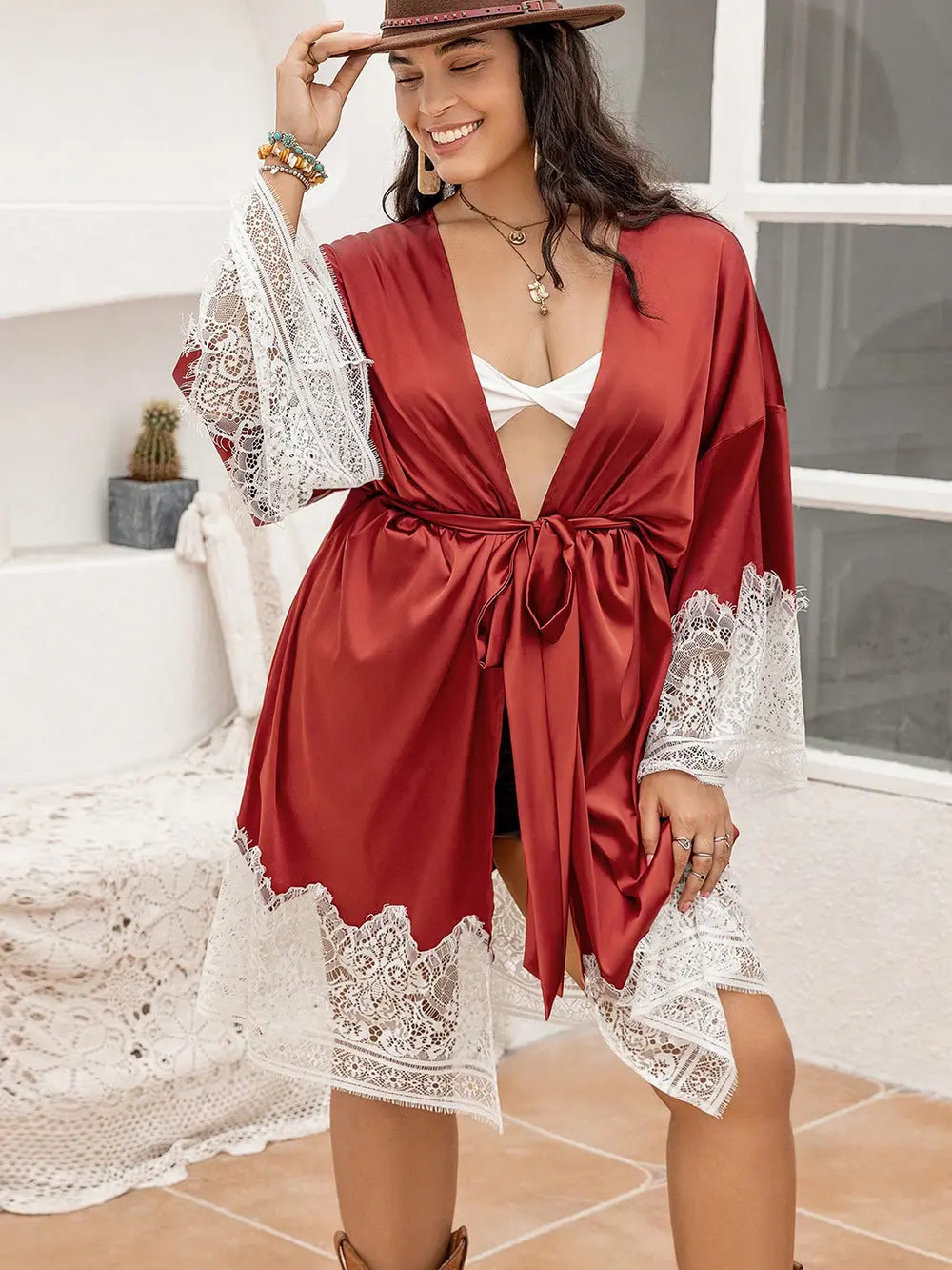 Plus Size Lace Patchwork Tie Front Robe - Ladyez