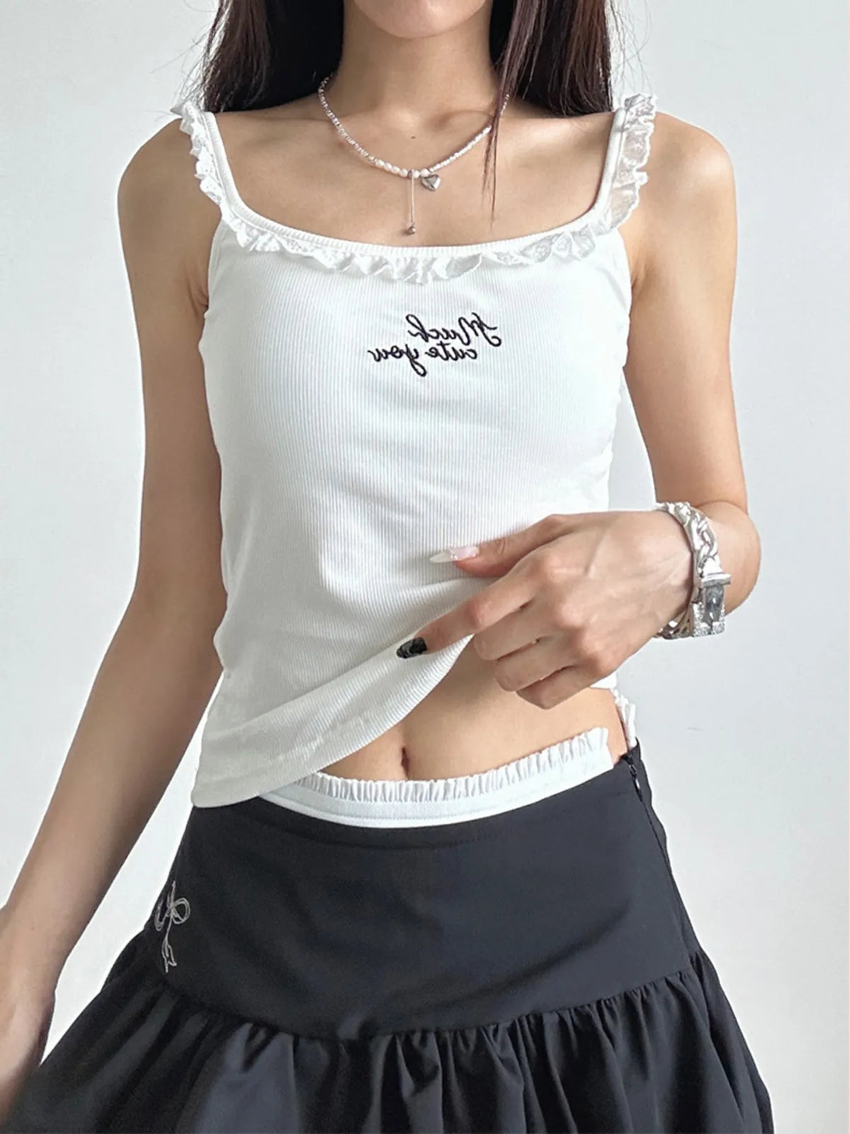 Lace Detail Scoop Neck Cami - Ladyez