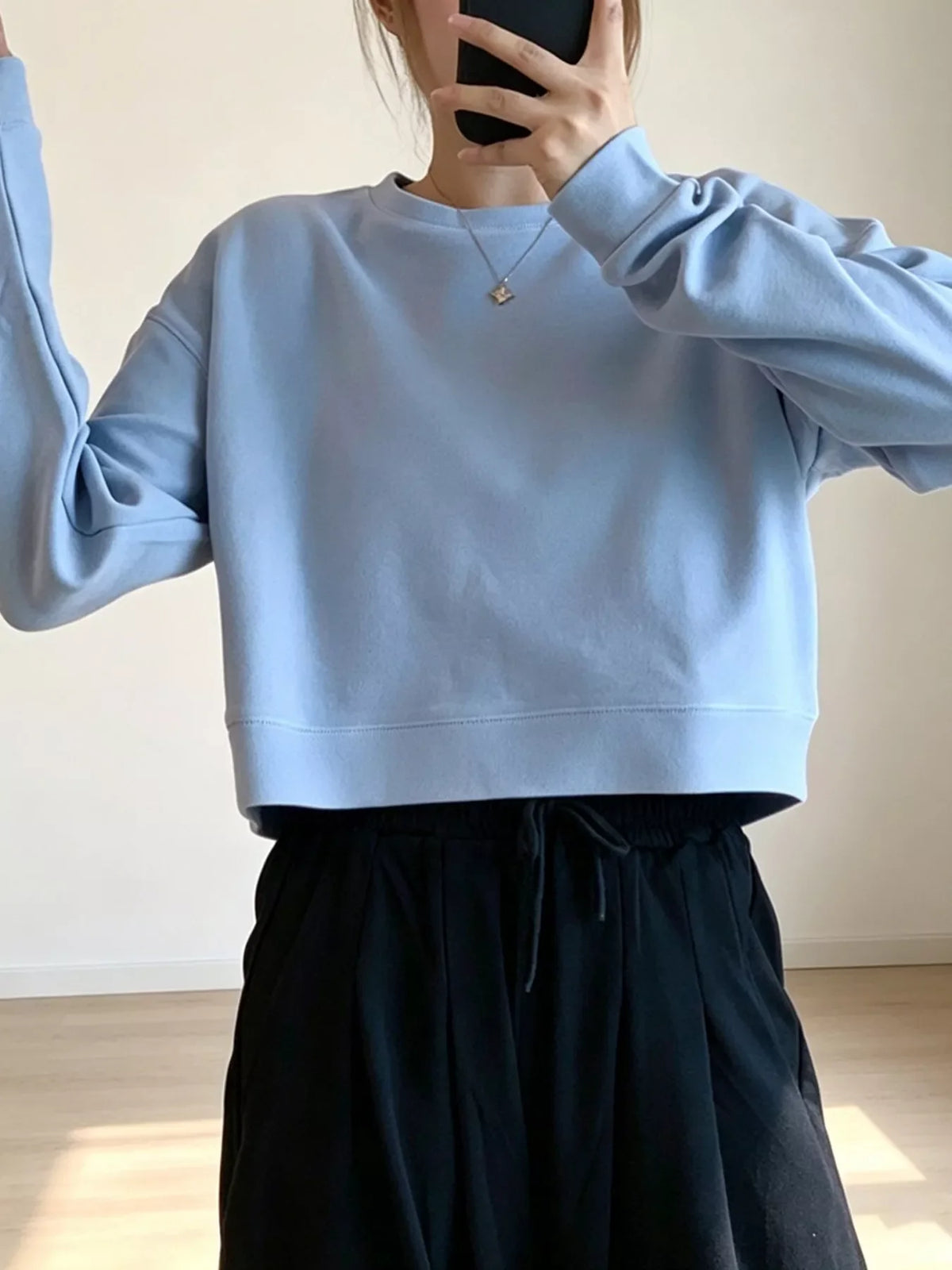 Crew NeckDrop Shoulder Sweatshirt