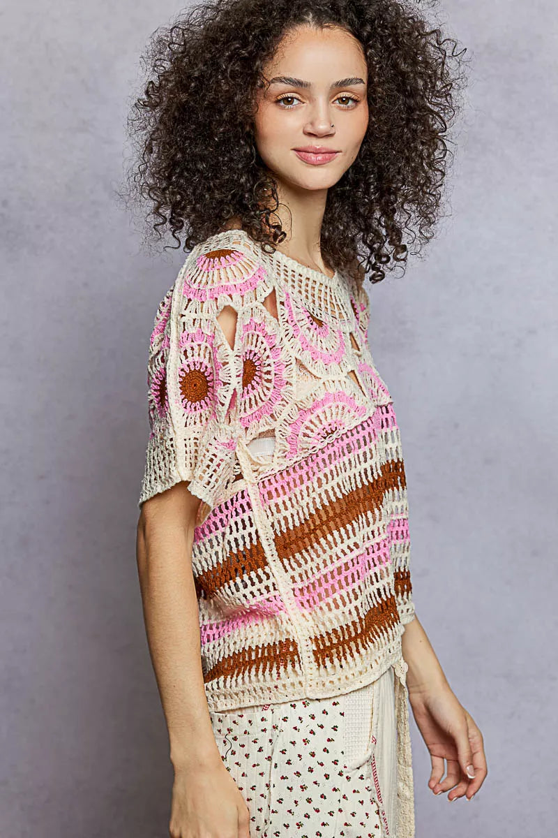 Weave Pattern Short Sleeve Crochet Top with Border Accents