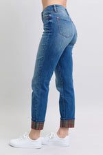 Judy Blue Full Size Mr Plaid Print Cuff Bf Jeans Plus Size - Ladyez