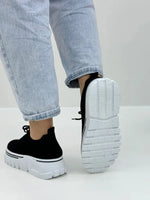 Caroline Sneakers: Stylish Comfort for Every Step
