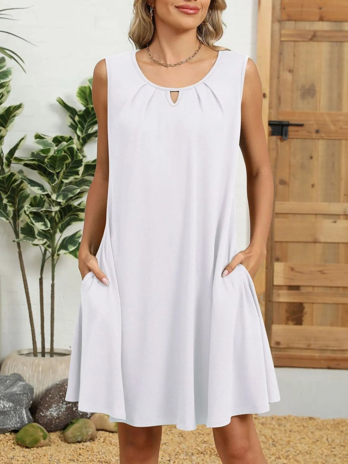 Round Neck Sleeveless Dress