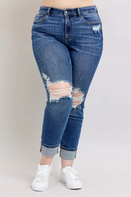 Judy Blue Full Size Mid Rise Boyfriend destroy Jeans with Yoke Pockets and Faux Selvedge Cuff Plus Size - Ladyez