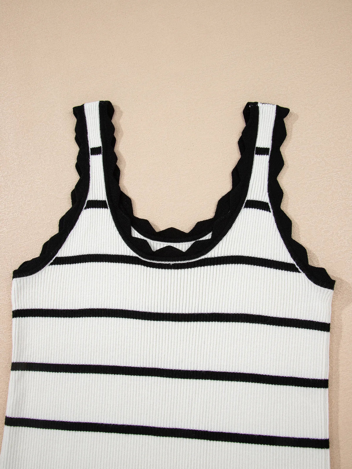 Stripe Scalloped Edge Crew Neck Knit Tank Top - Ladyez