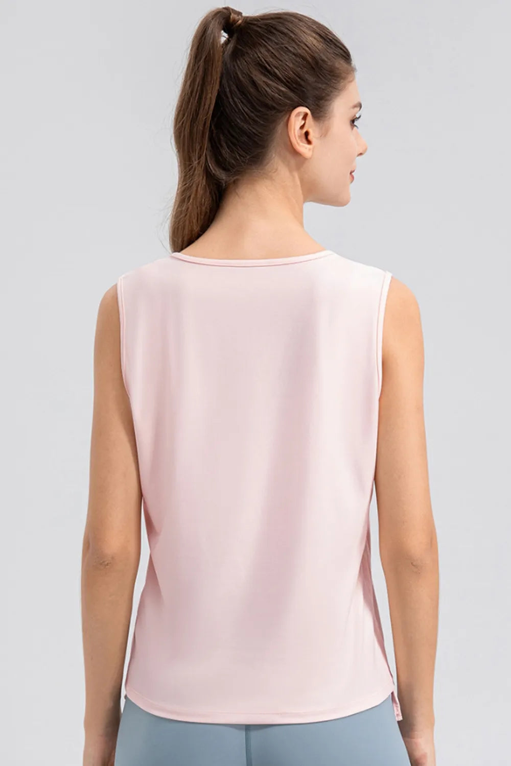 Notched Wide Strap Active Tank - Ladyez