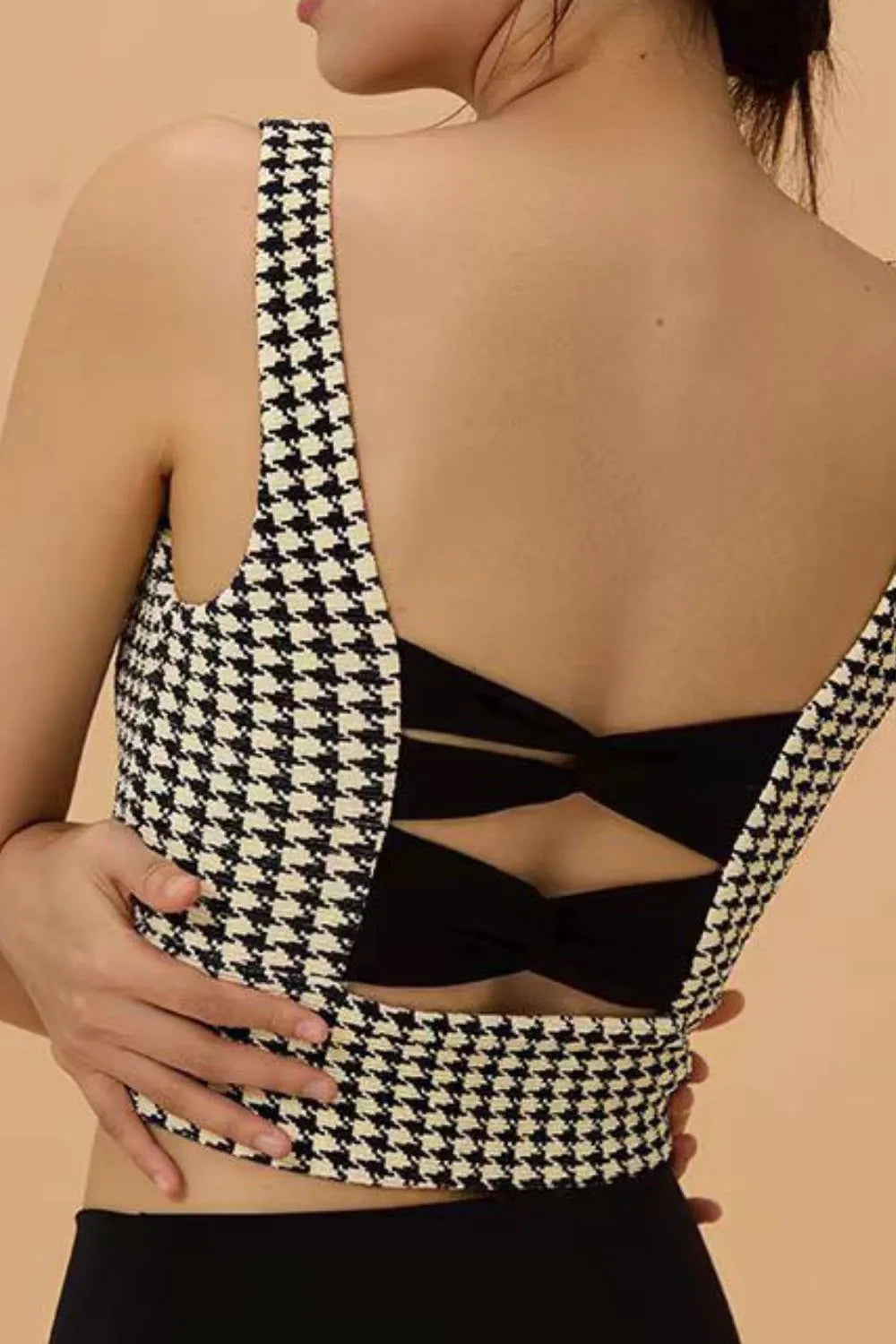Crisscross Back Houndstooth Active Bra - Ladyez