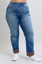 Judy Blue Full Size Mr Plaid Print Cuff Bf Jeans Plus Size - Ladyez