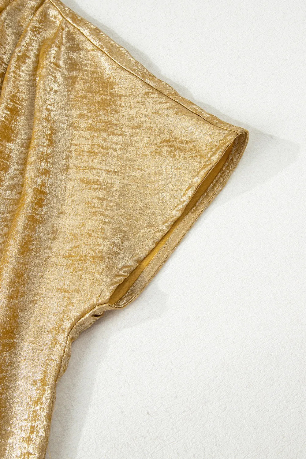 Metallic Gold Short Sleeve Casual Blouse - Ladyez