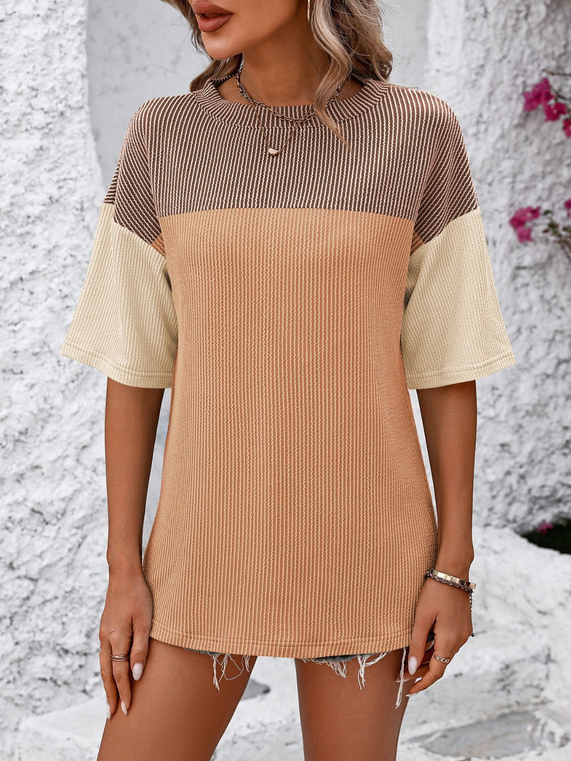 Mandy Color Block Round Neck Half Sleeve T-Shirt - Ladyez