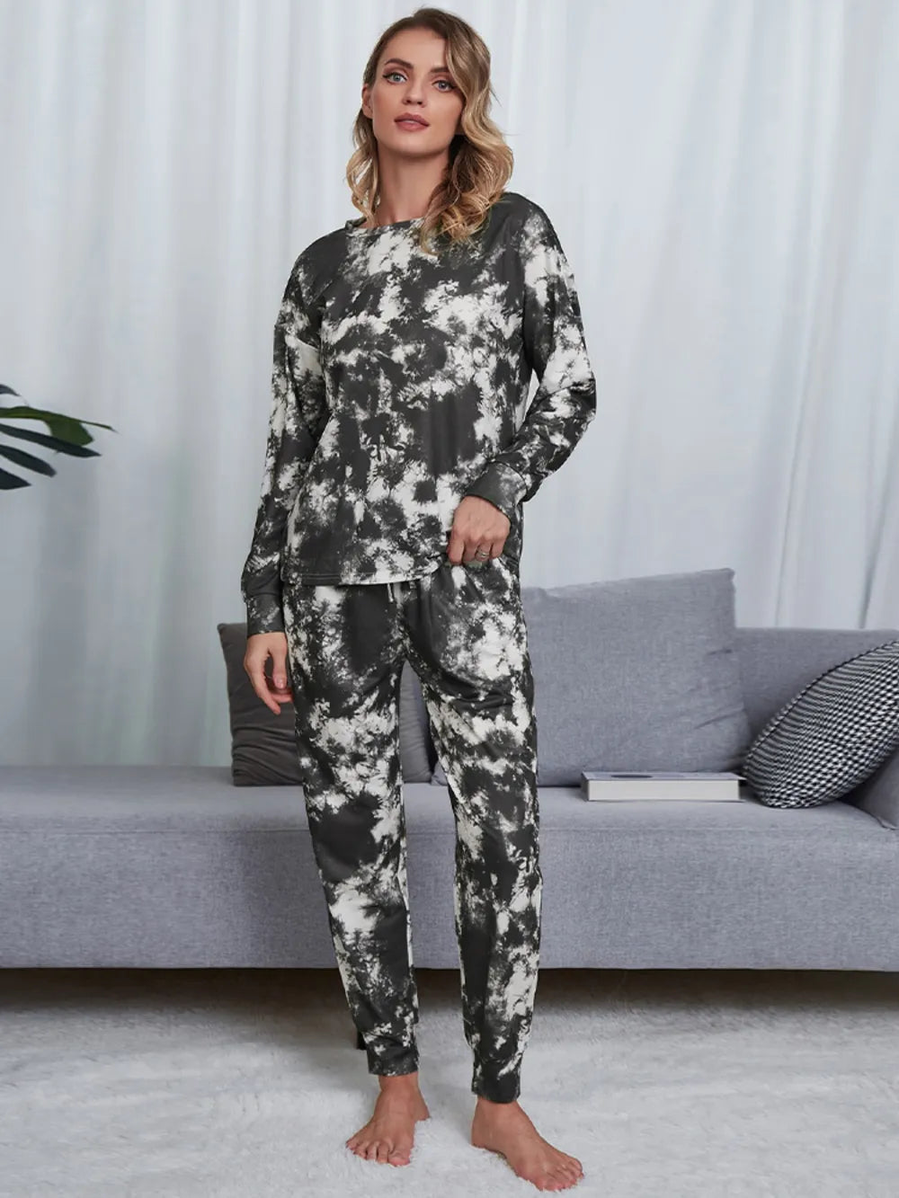Shiny Tie-Dye Round Neck Top and Pants Lounge Set - Ladyez
