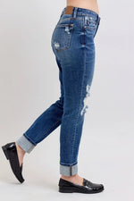 Judy Blue Full Size Mid Rise Boyfriend destroy Jeans with Yoke Pockets and Faux Selvedge Cuff Plus Size - Ladyez