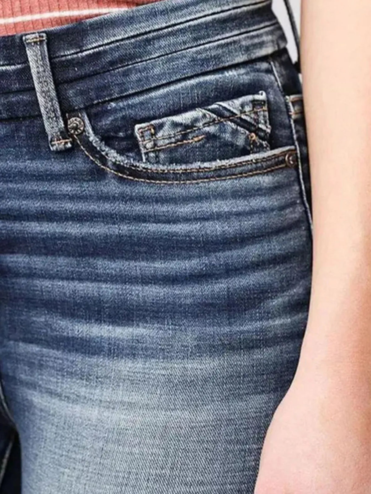 High-Rise Flare Gradient Wash Jeans - Ladyez