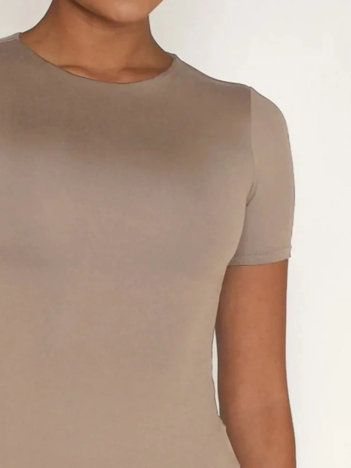 Round Neck Short Sleeve Swim Top - Ladyez