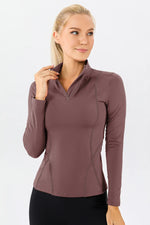 Mock Neck Quarter Zip Active T-Shirt - Ladyez