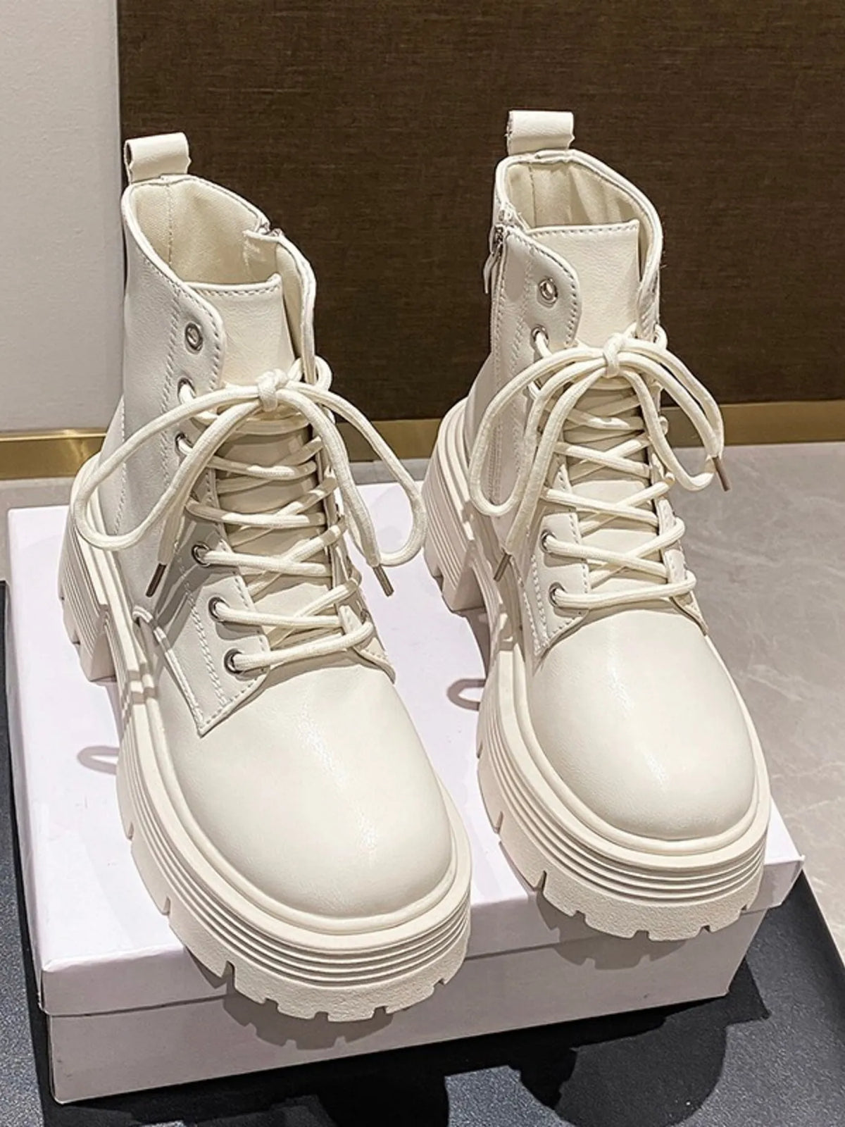 Platform Lace Up Boots - Ladyez
