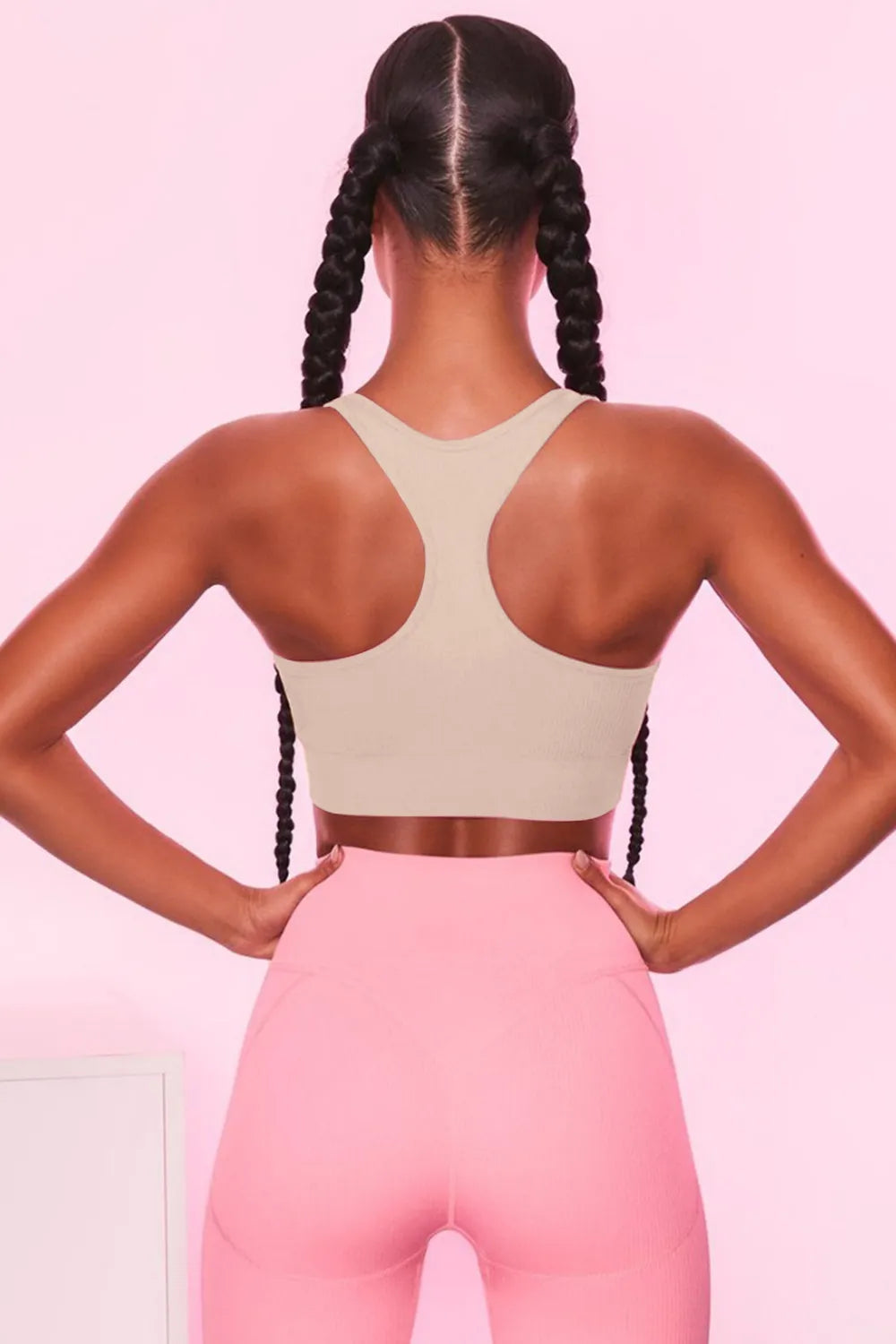 Scoop Neck Wide Strap Active Bra - Ladyez