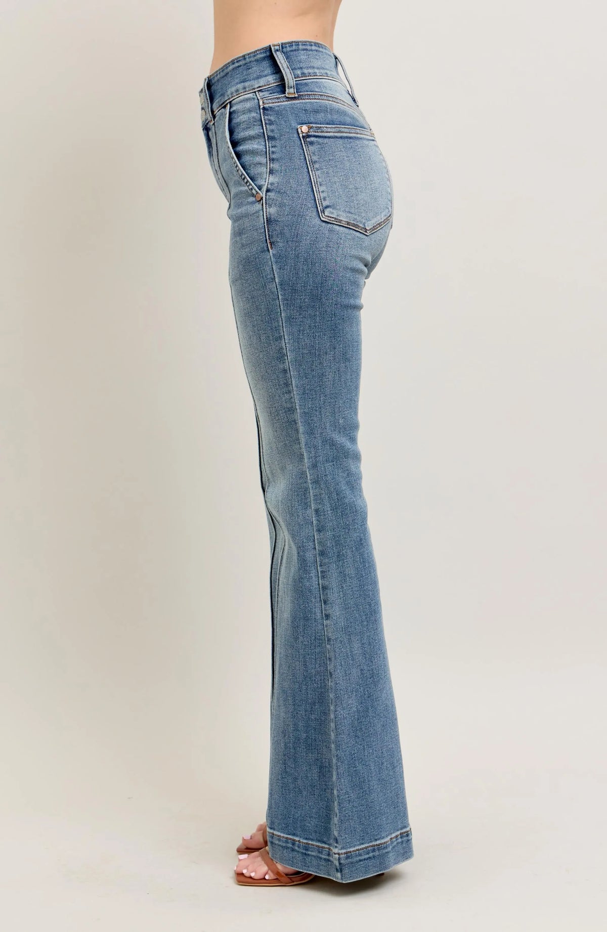 Judy Blue Full Size High-Waist Flare Denim Jeans with Front Seam Detail Plus Size - Ladyez